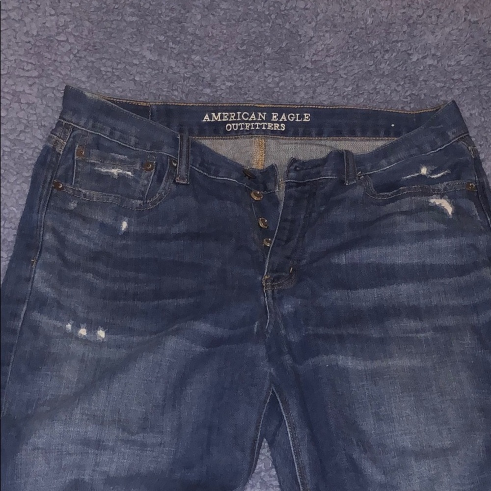 Distressed High Rise Mom Jeans - Picture 6 of 10